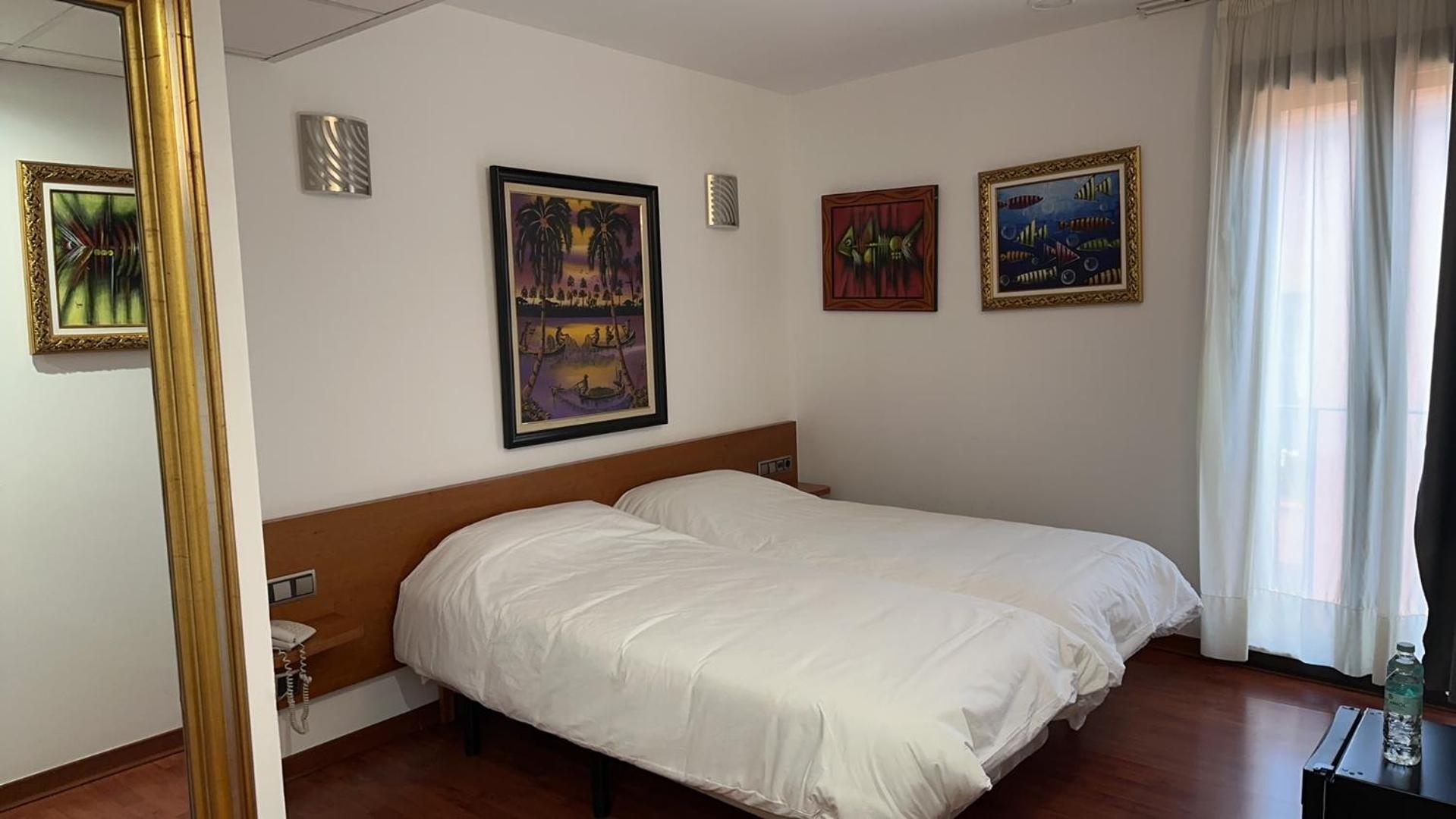 Plaza 3* Figueres (Girona)